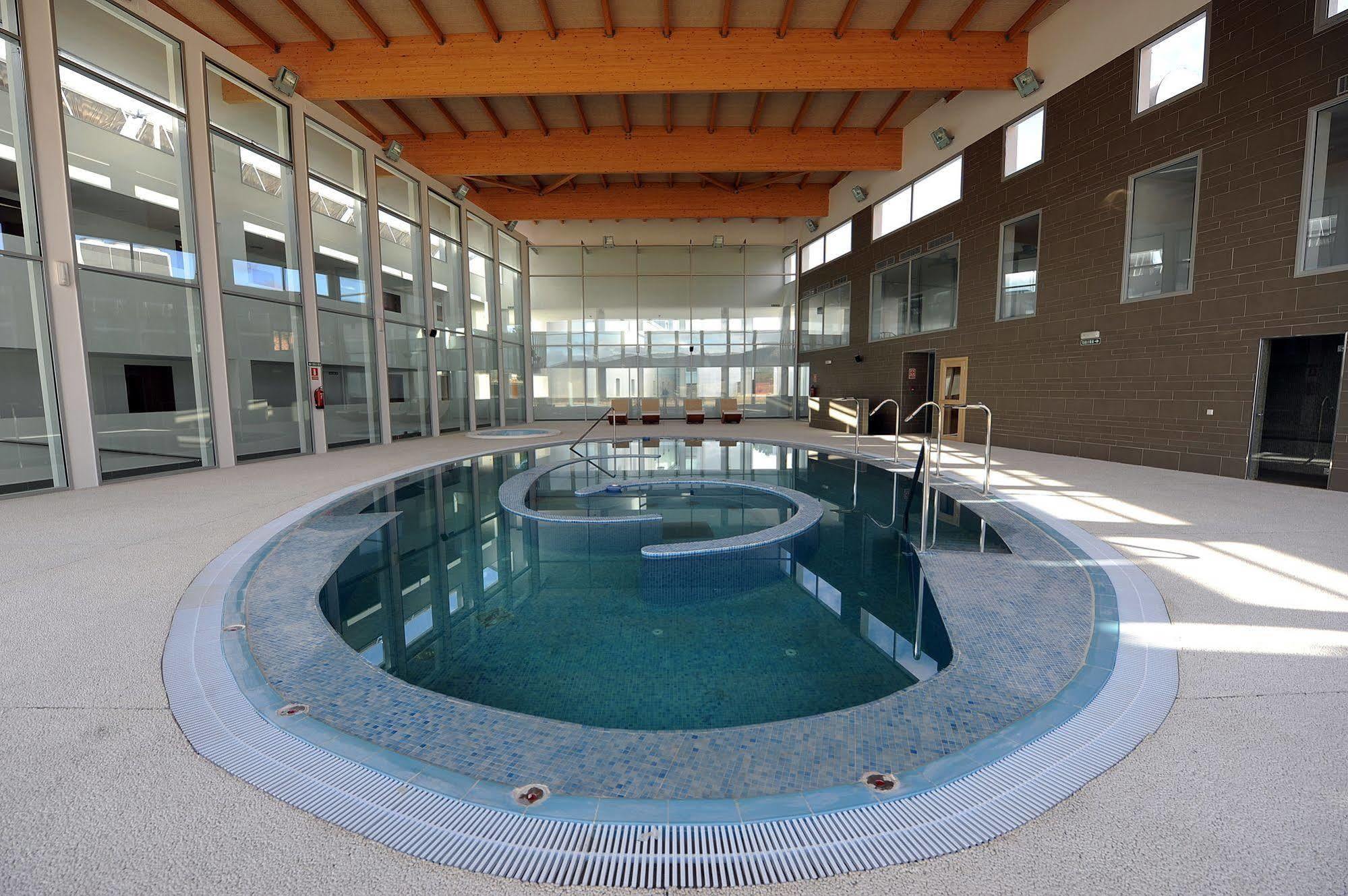 Hotel Balneario De Gravalos Bagian luar foto